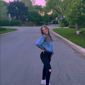 Meet your Posher, Olivia